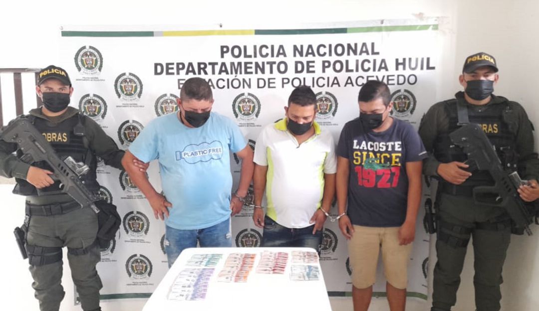Capturan a tres asaltantes en el Huila. Capturan a tres asaltantes en el Huila.