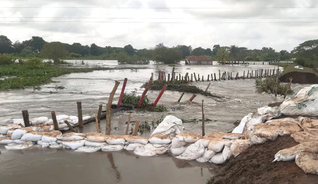 La Gobernación de Bolívar se desplazó hasta el sector La Victoria del municipio de Hatillo de Loba para evaluar daños y tomar medidas de mitigación La Gobernación de Bolívar se desplazó hasta el sector La Victoria del municipio de Hatillo de Loba para evaluar daños y tomar medidas de mitigación