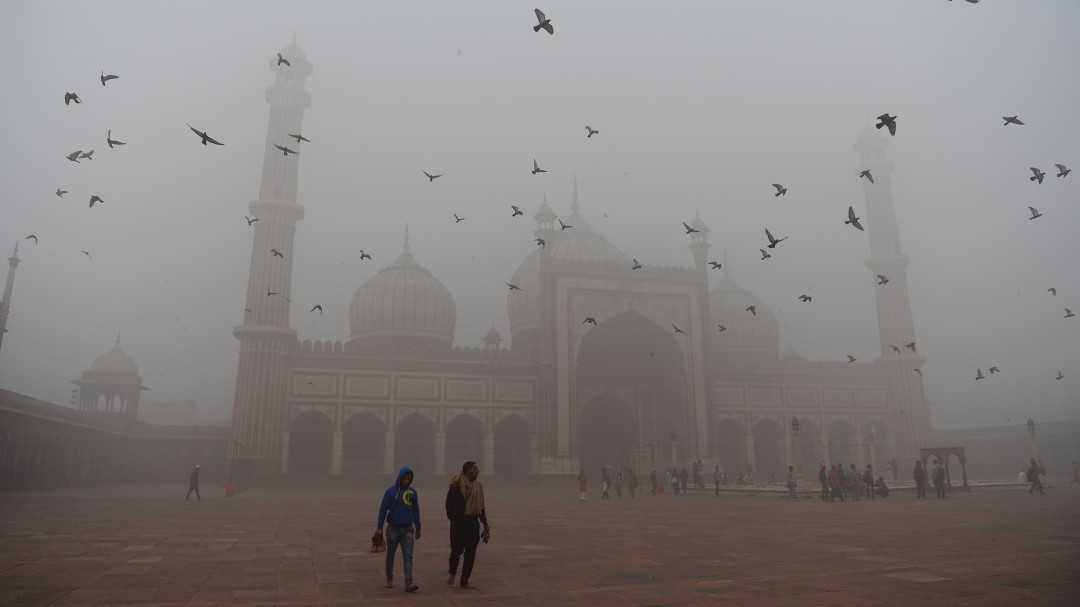 Ciudad de India estará confinada una semana por contaminación del aire