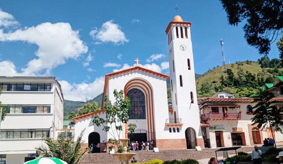 Pensilvania, Caldas Pensilvania, Caldas