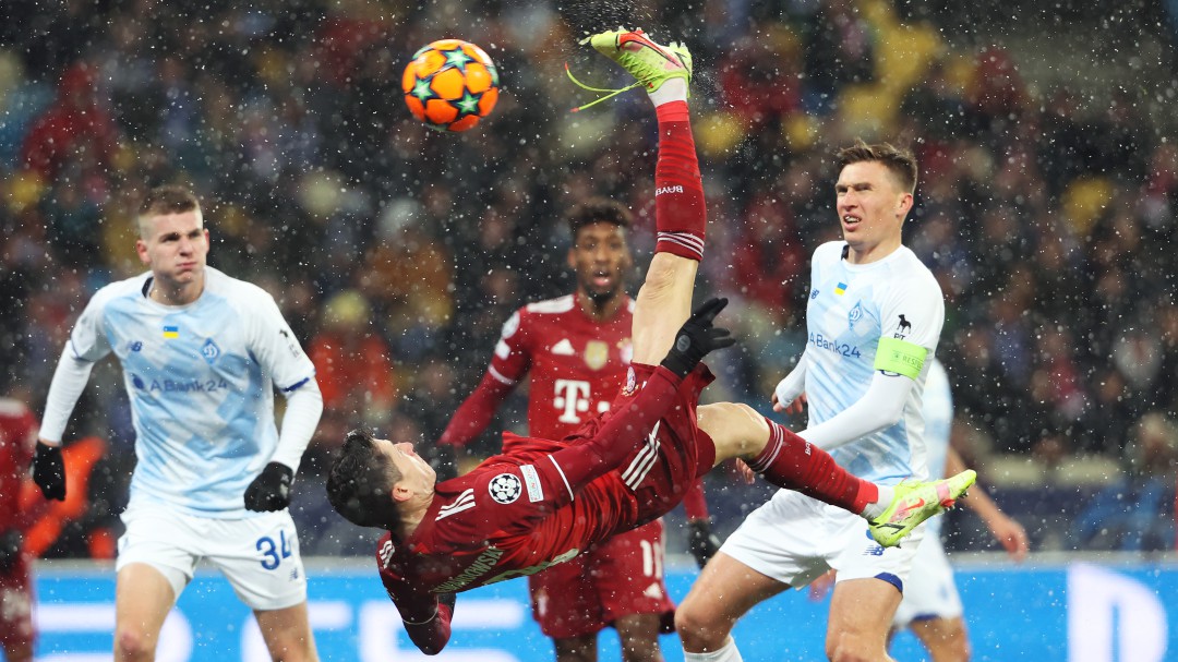 Video: El golazo con el que Lewandowski le dio el triunfo al Bayern