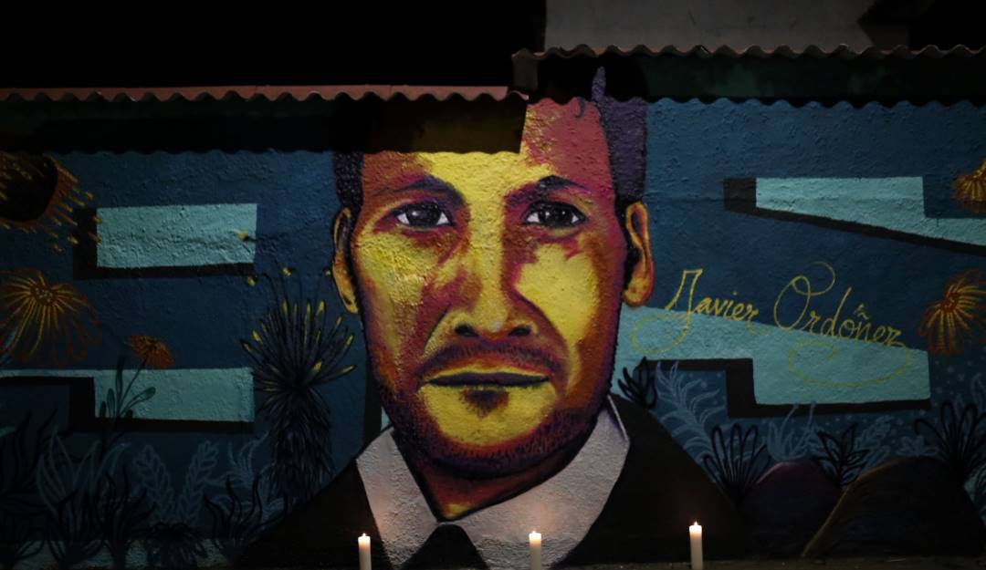 Javier Ordoñez, asesinado a manos de policías en un CAI de Bogotá Javier Ordoñez, asesinado a manos de policías en un CAI de Bogotá
