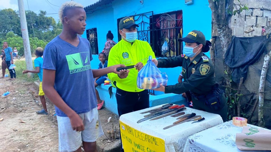 Con un "plan desarme" la Policía promueve la sana convivencia en Bolívar