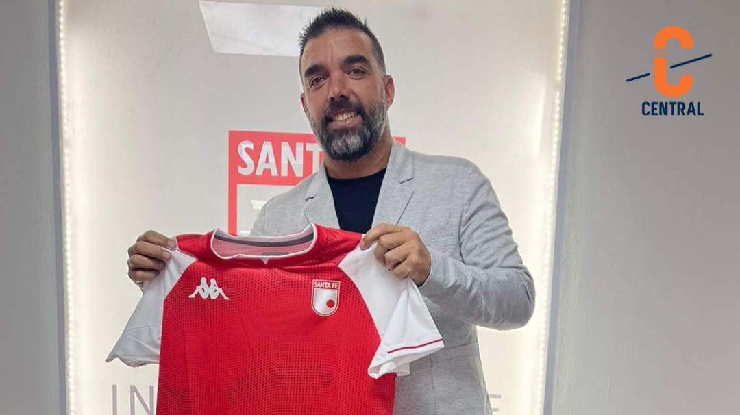 Ronaldo Dinolis y los jugadores que dejarán Santa Fe para el próximo año