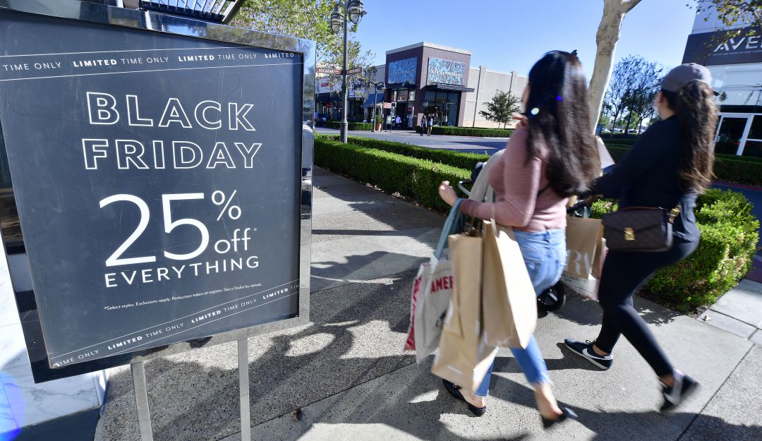 EE.UU. celebra Black Friday con escasez de productos y aumento de precios EE.UU. celebra Black Friday con escasez de productos y aumento de precios