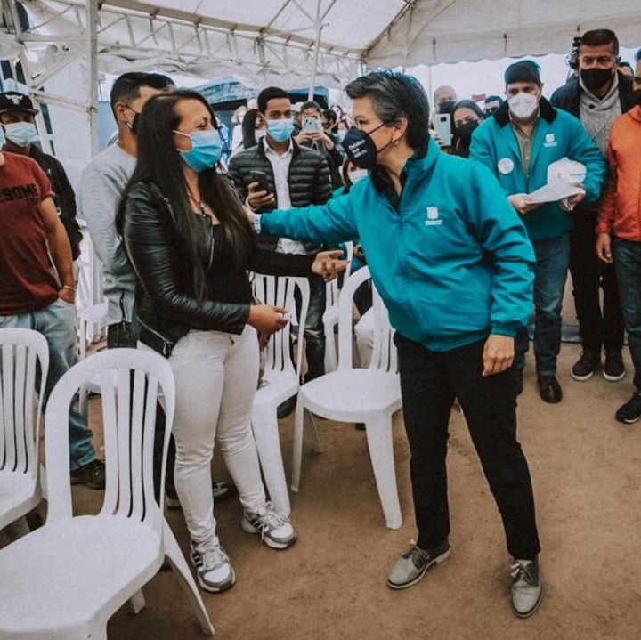 Entregan vivienda nueva a 144 familias que vivían en zonas de alto riesgo