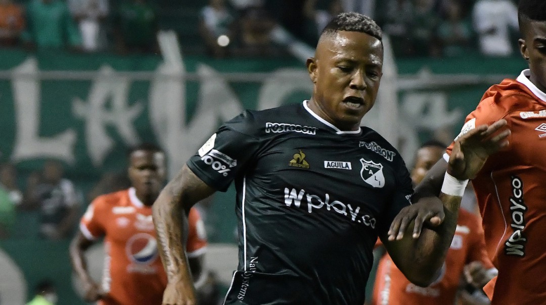 Vásquez: "No es de favoritismos, es de ver en la cancha quién es quién"