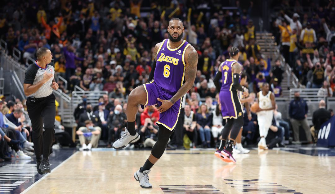 LeBron James y su celebración LeBron James y su celebración