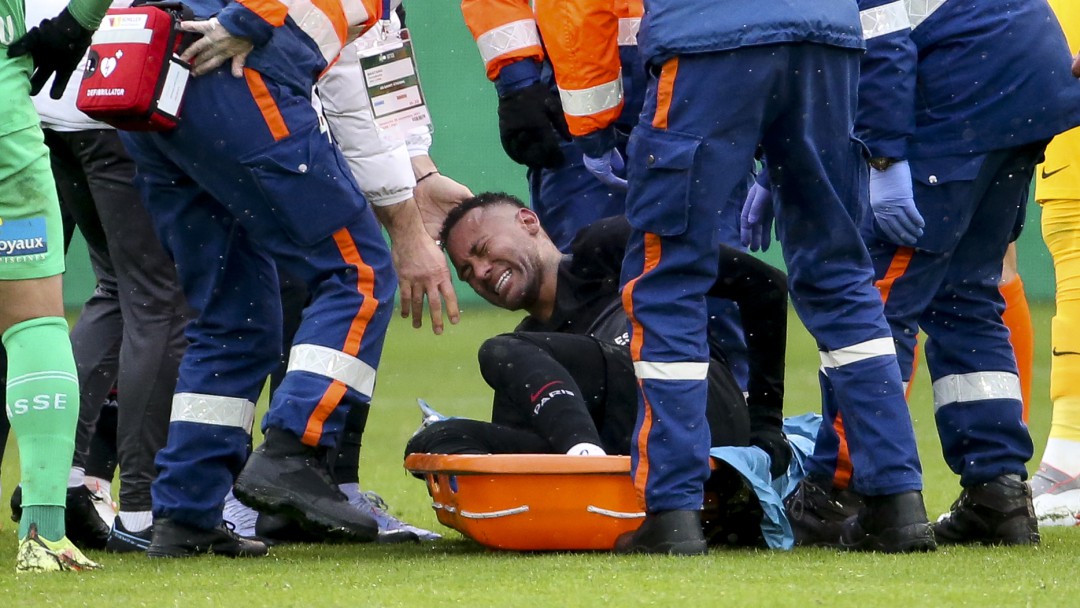 No son buenas noticias: Se conoce parte médico de Neymar y cuánto será baja