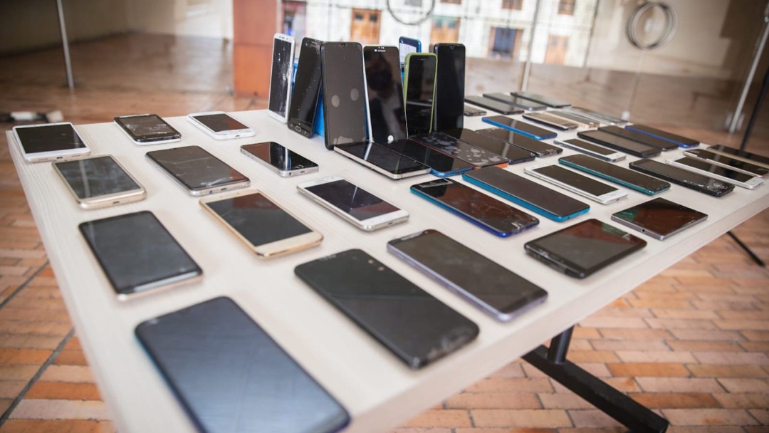 En 10 meses este año se recibieron 45.022 denuncias por hurto de celulares