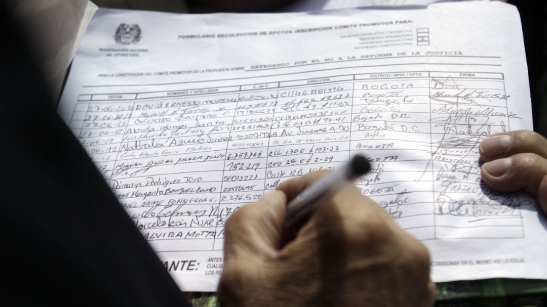 Alcalde ad hoc pide seguridad para quienes recolectan firmas para revocatoria