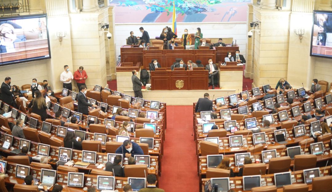 Finalizó el proceso de solicitudes de certificaciones de víctimas para aspirar a una curul de paz. Finalizó el proceso de solicitudes de certificaciones de víctimas para aspirar a una curul de paz.