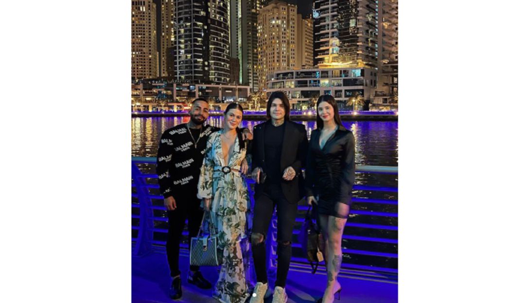 Yeferson Cossio, influencer, junto a su hermana, cuñado y novia. Yeferson Cossio, influencer, junto a su hermana, cuñado y novia.