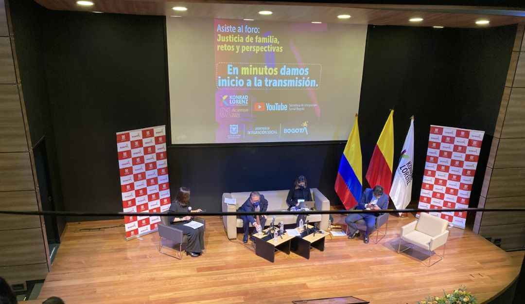 Foro Justicia de familia: Retos y Perspectivas. Foro Justicia de familia: Retos y Perspectivas.