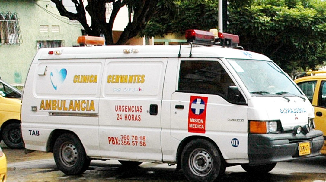 Empresas de ambulancias "omnipresentes" en accidentes de tránsito