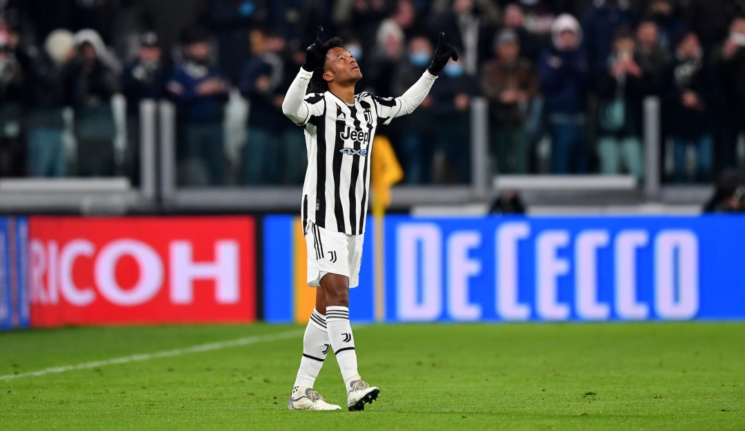 Juan Guillermo Cuadrado festeja su gol olímpico frente al Genoa. Juan Guillermo Cuadrado festeja su gol olímpico frente al Genoa.
