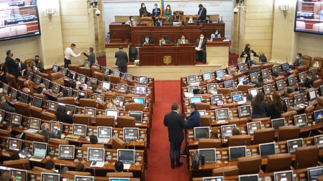 Cámara de Representantes vuelve a virtualidad, tras contagio de congresista