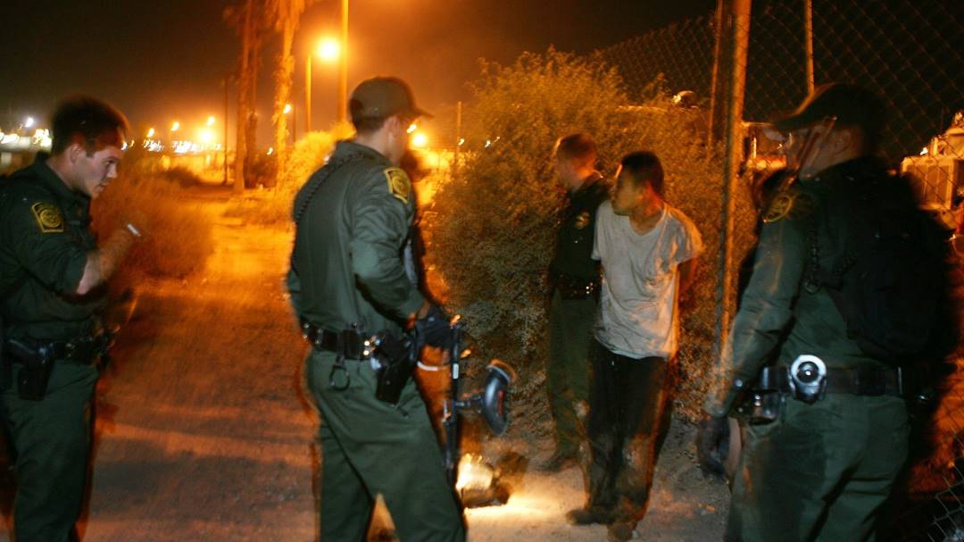 Interpol desmanteló red de tráfico de migrantes en Latinoamérica