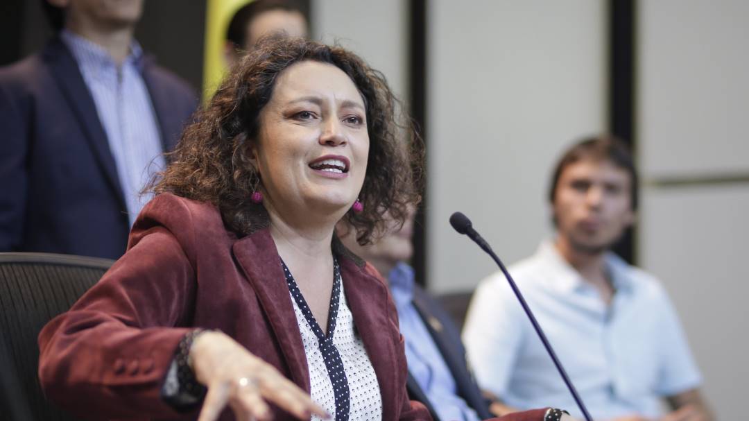 Alianza Verde no aceptó la renuncia de Angélica Lozano