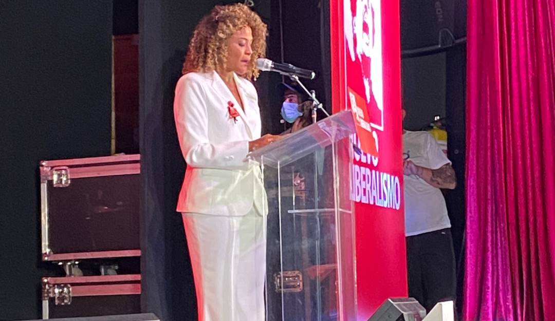 Caracol Radio- Mabel Lara será candidata al Senado Caracol Radio- Mabel Lara será candidata al Senado