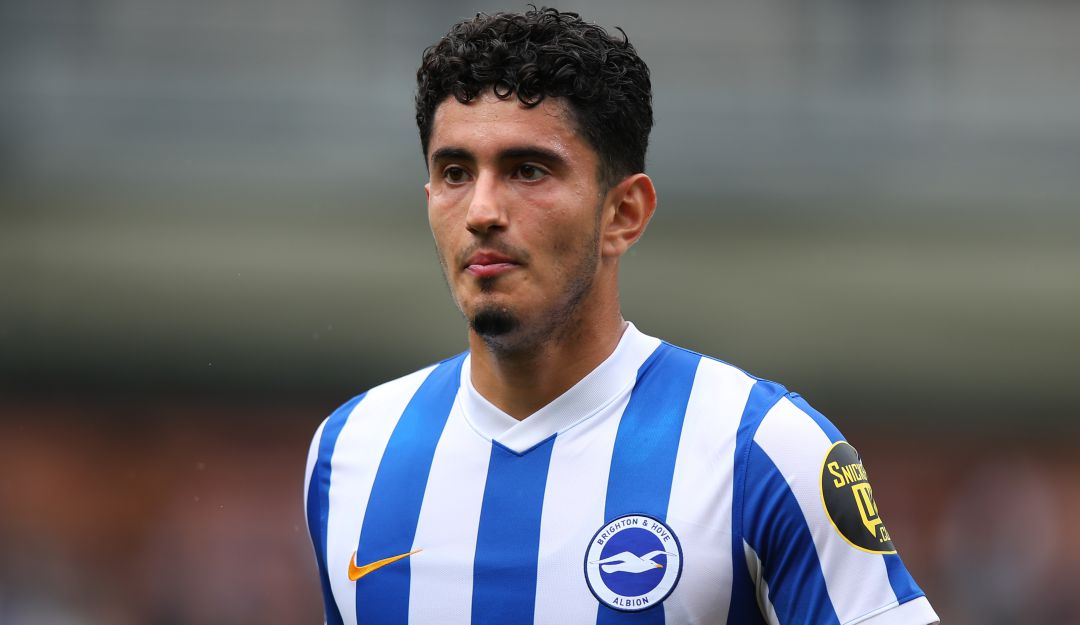 Steven Alzate ha disputado cuatro partidos con el Brighton en la presente temporada. Steven Alzate ha disputado cuatro partidos con el Brighton en la presente temporada.