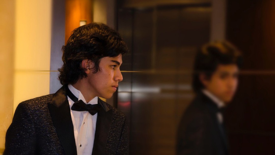 Joven cantante colombiano lanzó disco con éxitos de Frank Sinatra