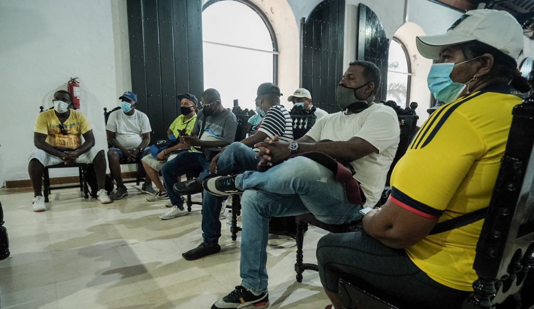 La administración distrital reiteró que va a garantizar la permanencia a los trabajadores de las playas por las obras de Protección Costera La administración distrital reiteró que va a garantizar la permanencia a los trabajadores de las playas por las obras de Protección Costera