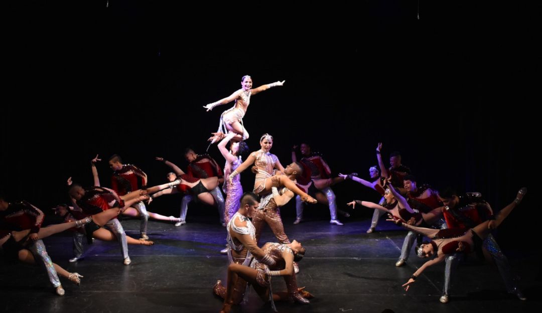 Su escuela de baile también hará parte del Salsodromo 2021 Su escuela de baile también hará parte del Salsodromo 2021