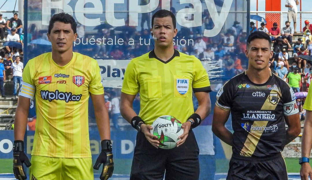 Jhon Ospina en Llaneros vs. Unión Magdalena Jhon Ospina en Llaneros vs. Unión Magdalena