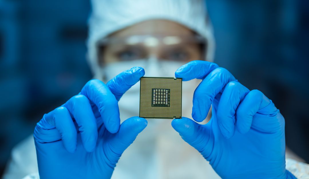 Microchips insertados bajo la piel tendrán información de certificado COVID Microchips insertados bajo la piel tendrán información de certificado COVID