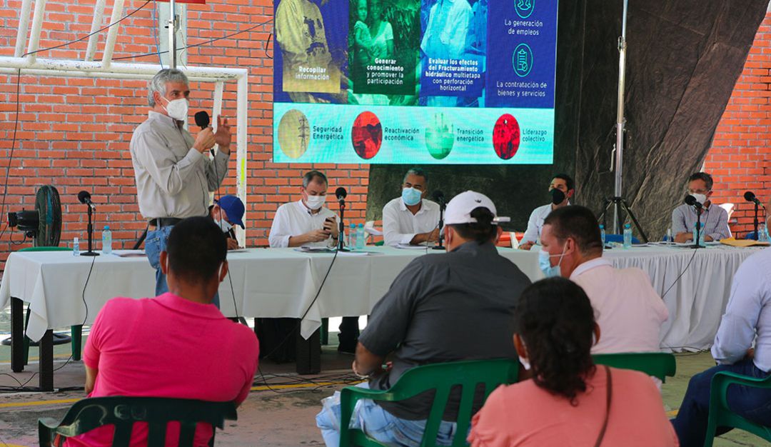 Comunidades del área de influencia de Kalé y Platero participan en las mesas territoriales.
Comunidades del área de influencia de Kalé y Platero participan en las mesas territoriales.