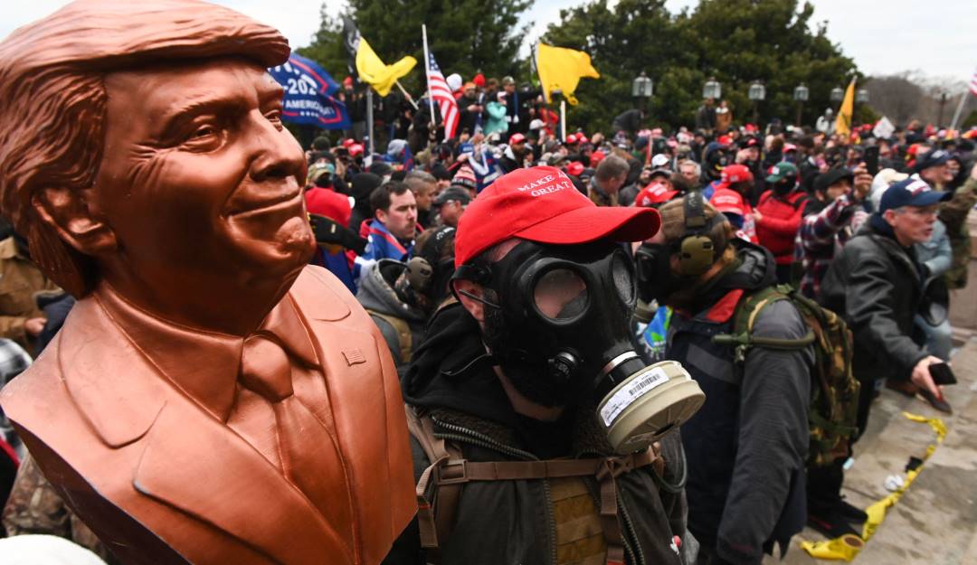 Manifestantes a las afueras del Capitolio de Estados Unidos el 6 de enero de 2020. Foto: Getty Manifestantes a las afueras del Capitolio de Estados Unidos el 6 de enero de 2020. Foto: Getty