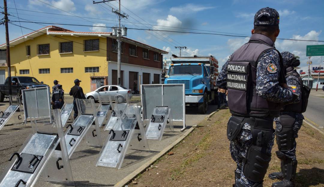 Despliegue militar en el estado de Barinas previo a las elecciones para definir gobernador. Foto: Getty Despliegue militar en el estado de Barinas previo a las elecciones para definir gobernador. Foto: Getty