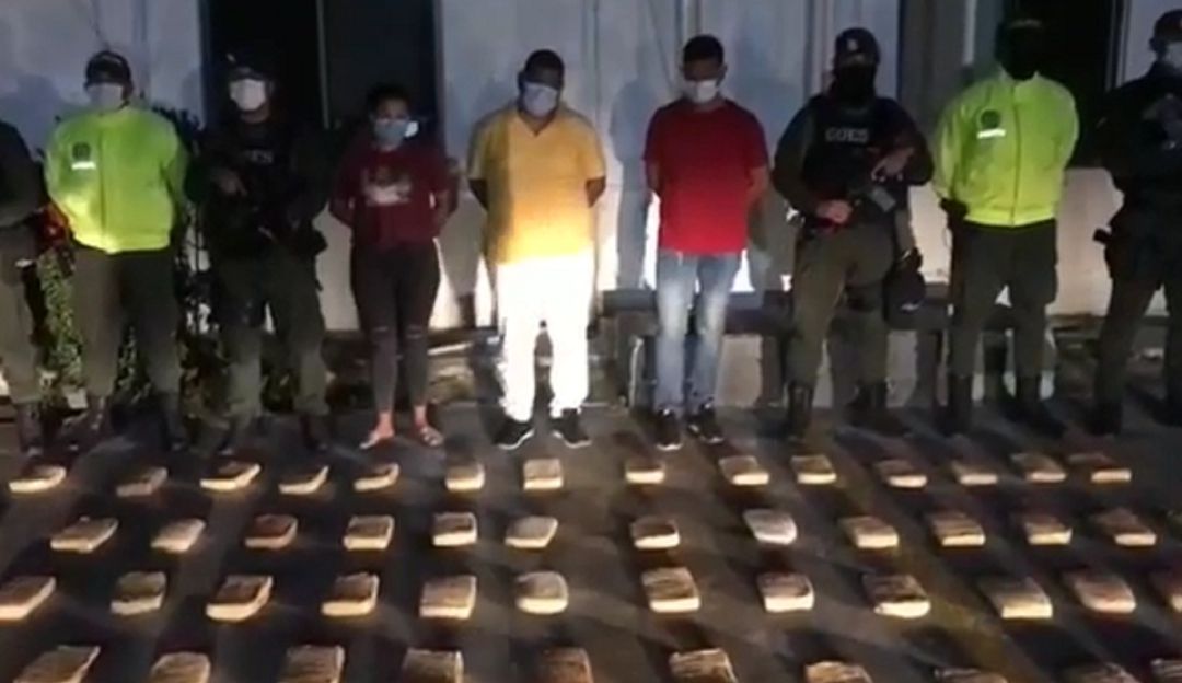 Los capturados y el cargamento. Los capturados y el cargamento.