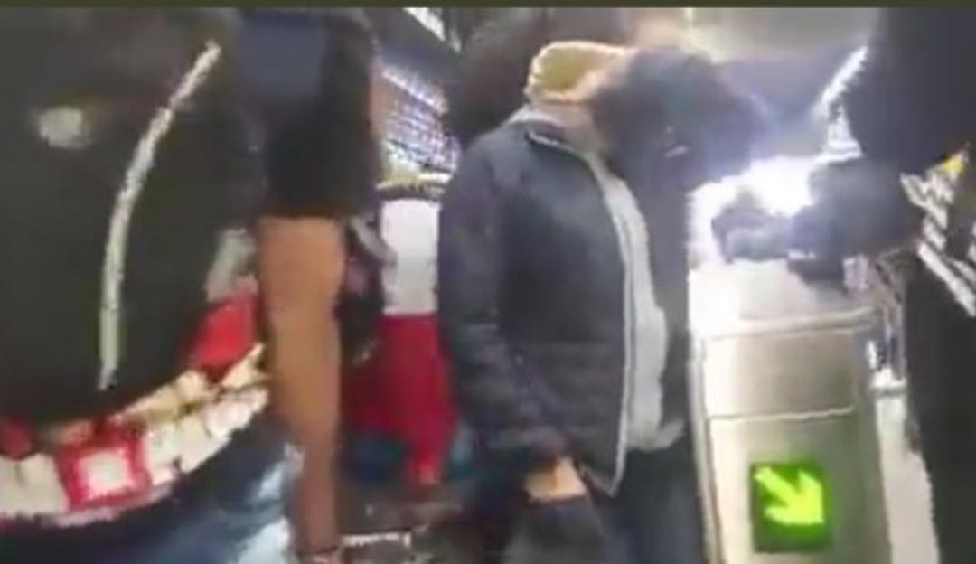 Colados en Transmilenio Colados en Transmilenio