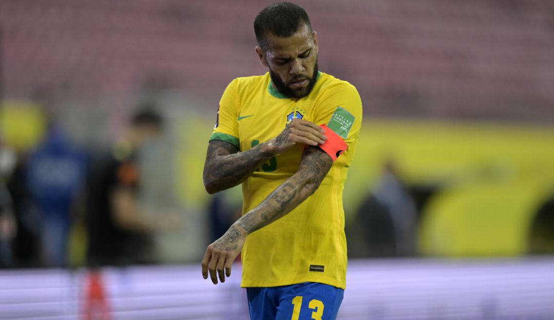 Dani Alves ha disputado un partido con Brasil en las presentes Eliminatorias. Dani Alves ha disputado un partido con Brasil en las presentes Eliminatorias.