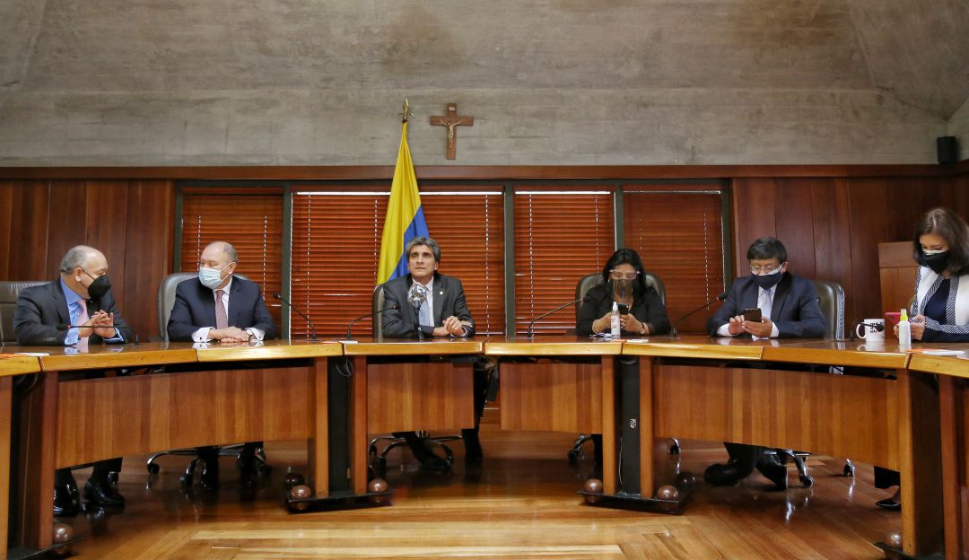 Corte Constitucional. Corte Constitucional.