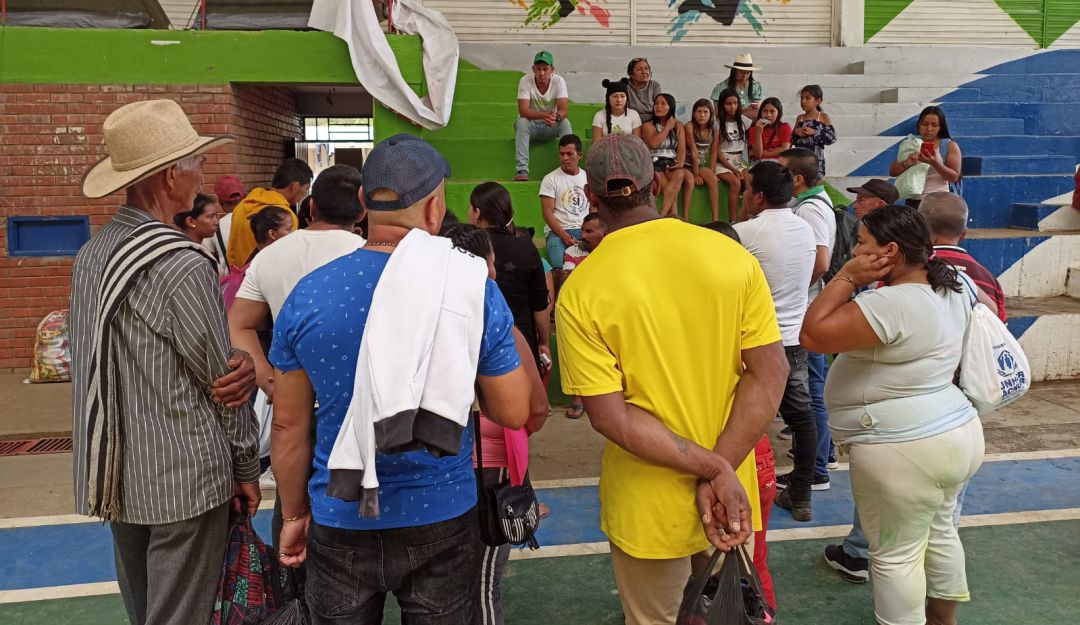 La crisis humanitaria de Arauca ya llegó a Norte de Santander. Familias desplazadas han llegado en las últimas horas al municipio de Toledom Norte de Santander La crisis humanitaria de Arauca ya llegó a Norte de Santander. Familias desplazadas han llegado en las últimas horas al municipio de Toledom Norte de Santander