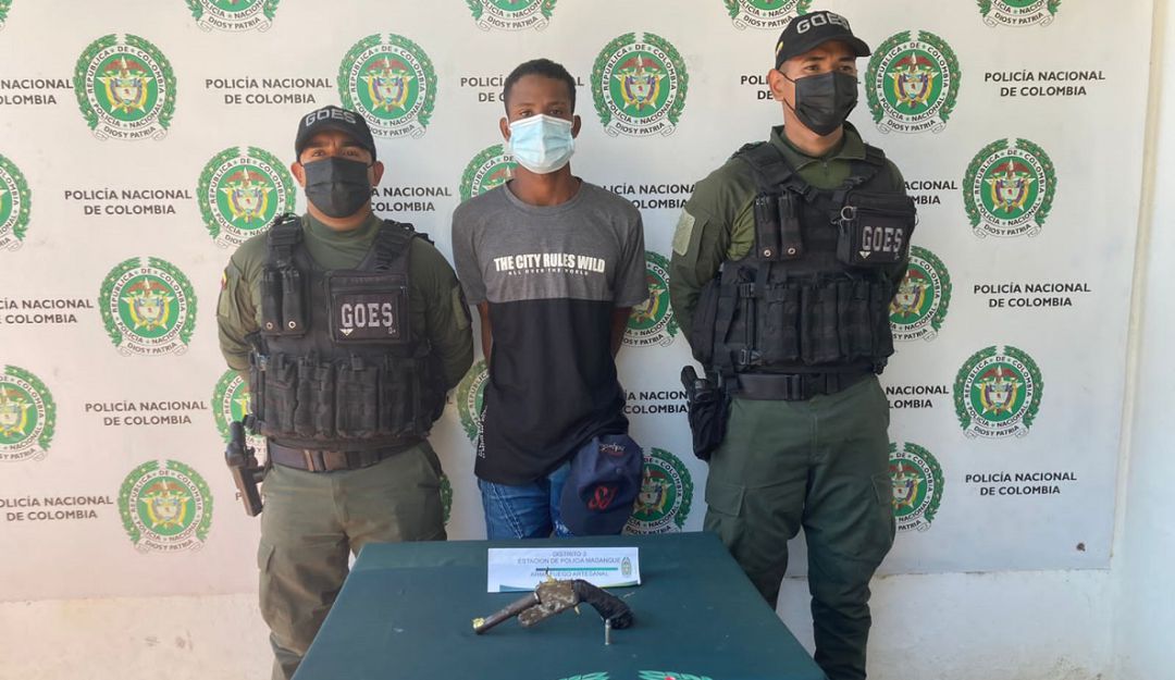 Según la Policía, este sujeto habría participado en varios hurtos a residentes del barrio Dos de Noviembre de esta población Según la Policía, este sujeto habría participado en varios hurtos a residentes del barrio Dos de Noviembre de esta población
