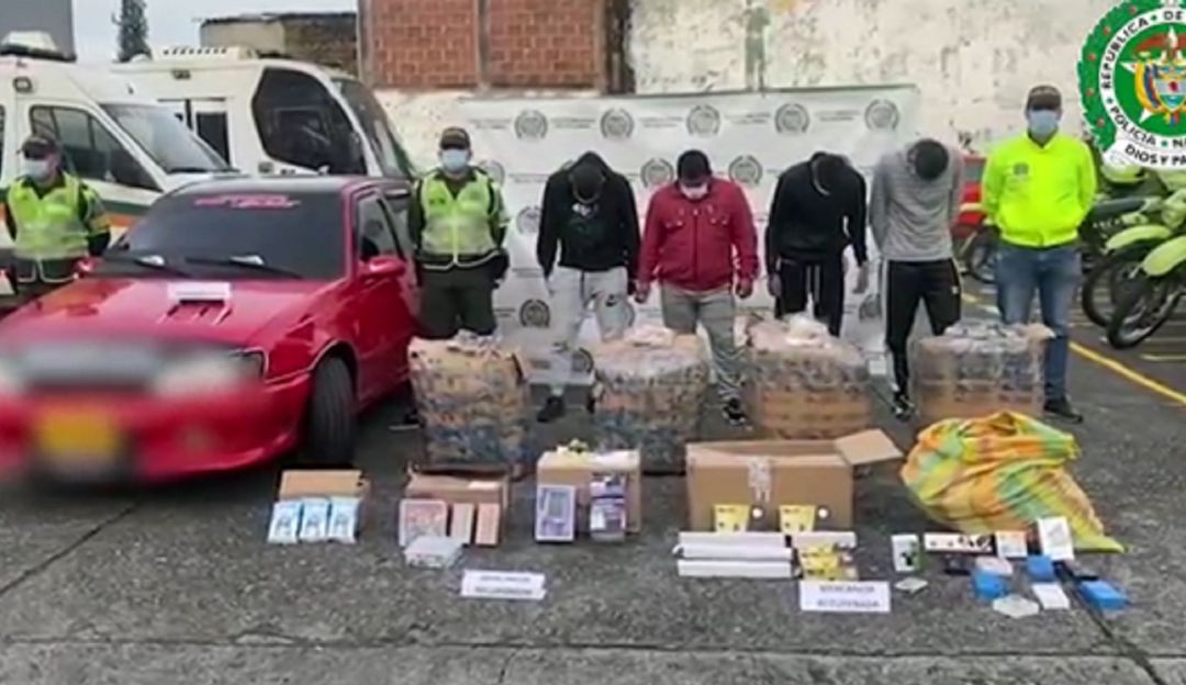 Cuatro capturados por la Policía en la vía la línea por robos a vehiculos de encomienda Cuatro capturados por la Policía en la vía la línea por robos a vehiculos de encomienda
