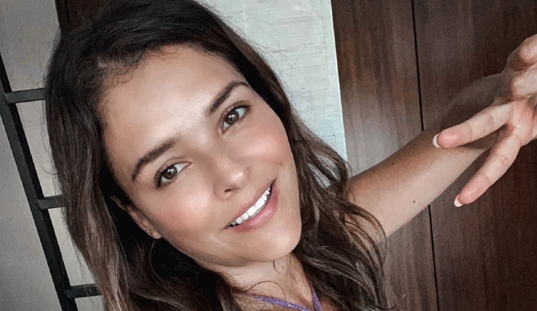 Por un cáncer le amputarán parte de un dedo a actriz de Rebelde Por un cáncer le amputarán parte de un dedo a actriz de Rebelde