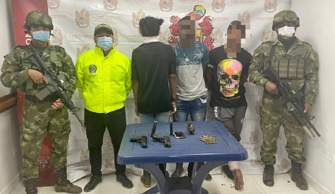 Capturan a tres disidentes en zona rural de Dagua, Valle Capturan a tres disidentes en zona rural de Dagua, Valle