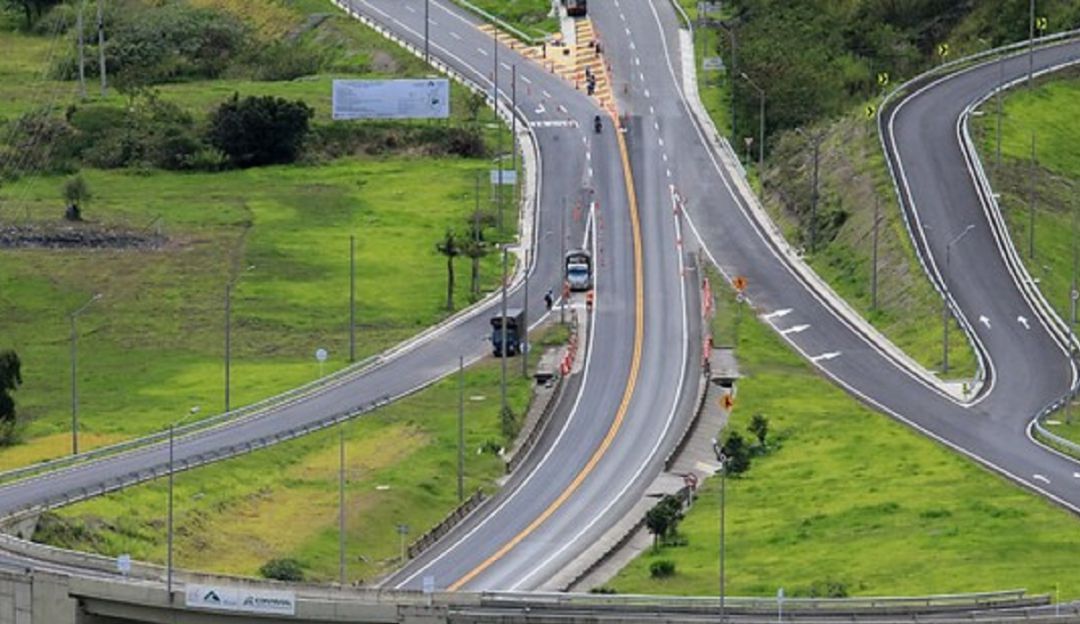 Corredor vial Bogotá- Villavicencio Corredor vial Bogotá- Villavicencio