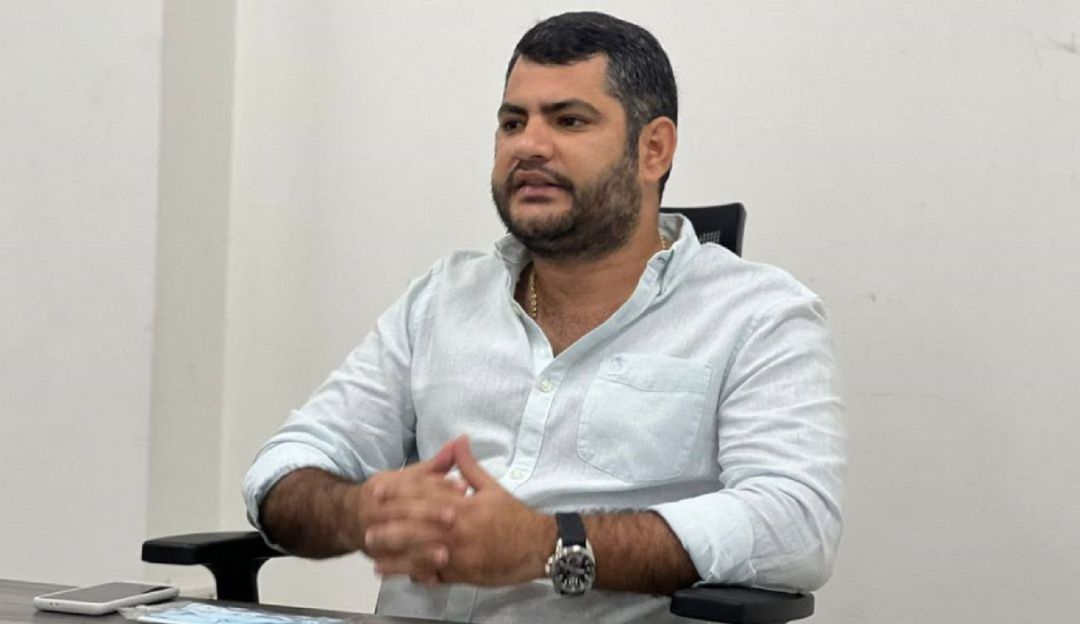 El alcalde de Cartagena dijo que el jefe del ente de control empezó a tomar acciones contra sus funcionarios tras la captura de Gloria Estrada El alcalde de Cartagena dijo que el jefe del ente de control empezó a tomar acciones contra sus funcionarios tras la captura de Gloria Estrada