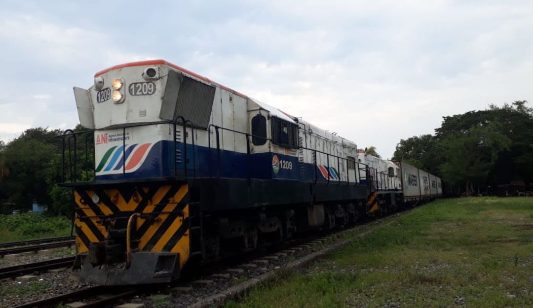 Tren de carga comercial Tren de carga comercial