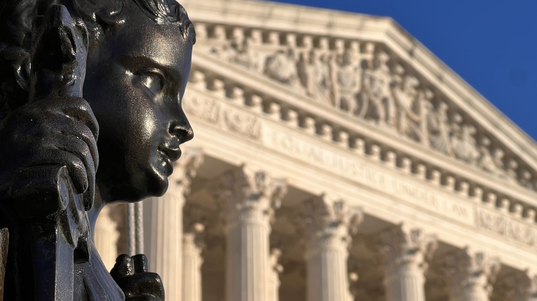EE.UU. podría tener la primera jueza afroamericana en la Corte Suprema