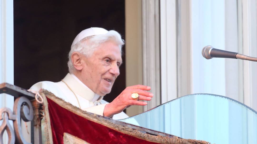Benedicto XVI pidió perdón por abusos ocurridos bajo su responsabilidad