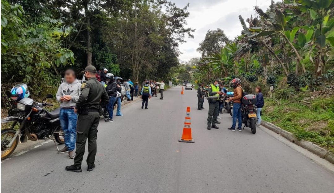 Operativos en contra de los pique ilegales en las vías de Caldas Operativos en contra de los pique ilegales en las vías de Caldas