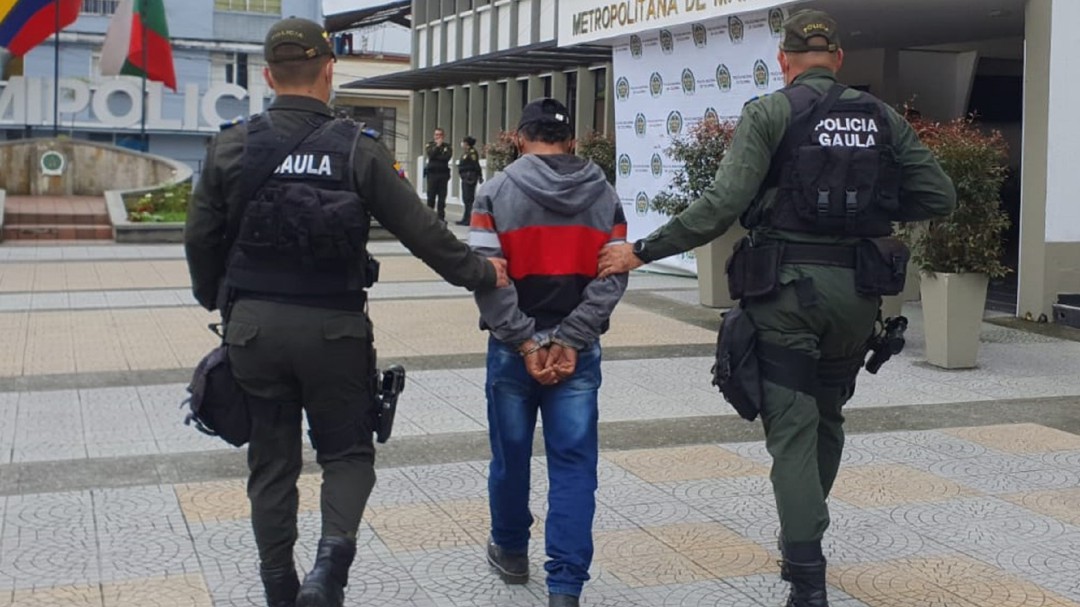 Capturan en Manizales un hombre que extorsionaría a su expareja sentimental