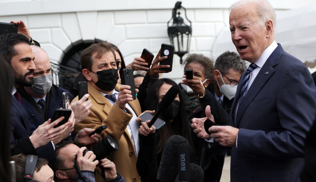 Existe alto riesgo de invasión rusa en Ucrania en los próximos días: Biden Existe alto riesgo de invasión rusa en Ucrania en los próximos días: Biden